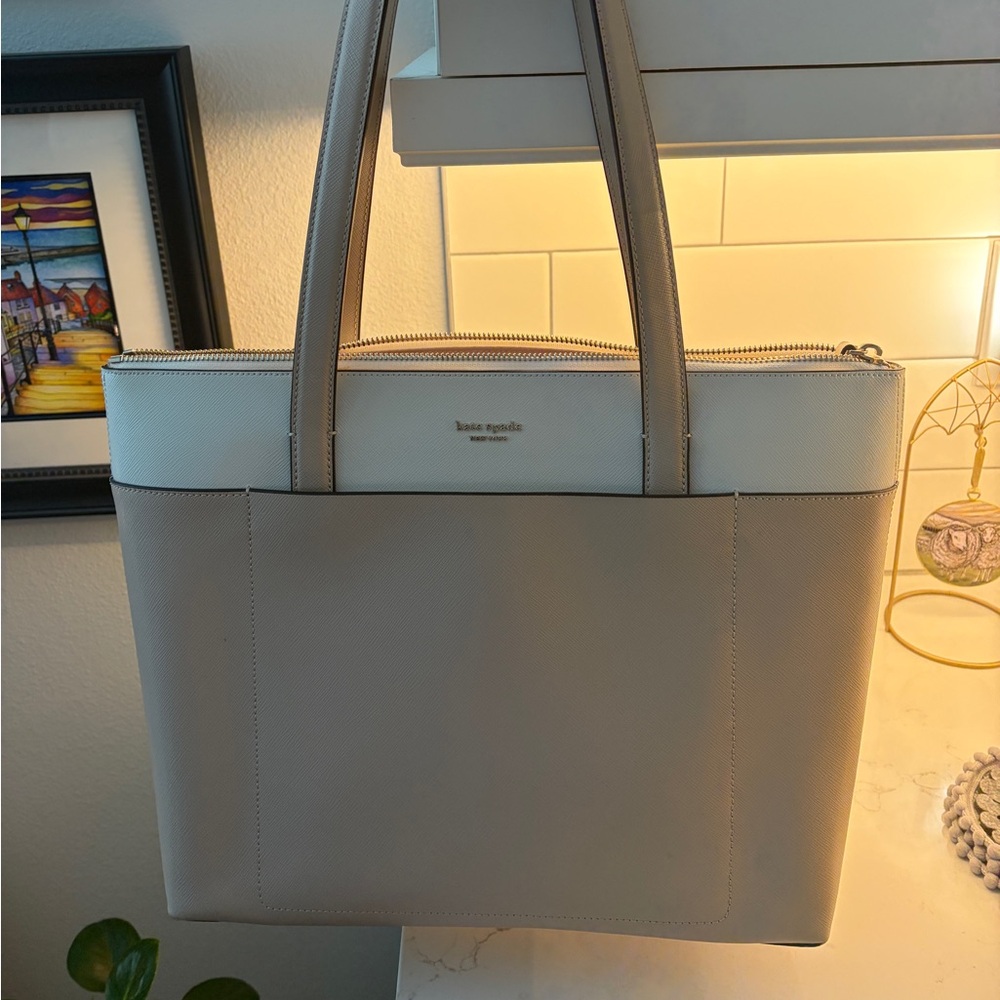 Kate Spade Beige and Off-White Tote